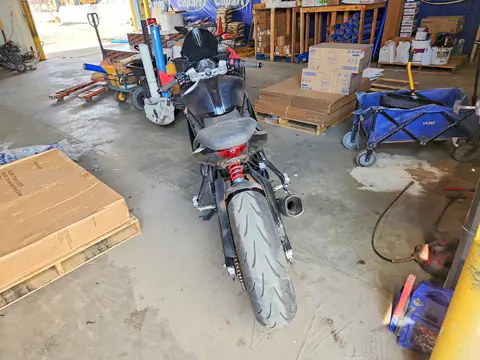 2025 Triumph Motorcycle Daytona VIN SMTL23UF4STBU2381 фото 4