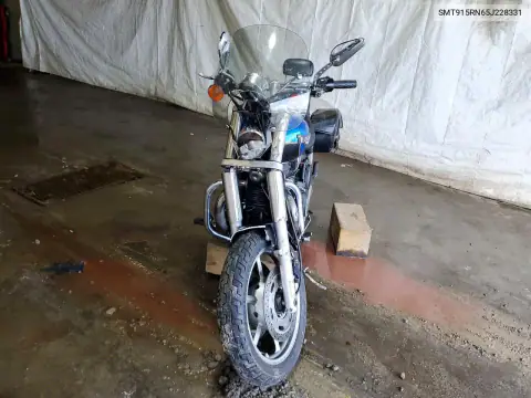 SMT915RN65J228331 — 2005 Triumph Speedmaster, фото 2 с аукциона Copart, Боковая часть