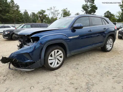 1V21E2CA0LC227308 — 2020 Volkswagen Atlas Cross Sport, Передняя часть, фото до ремонта