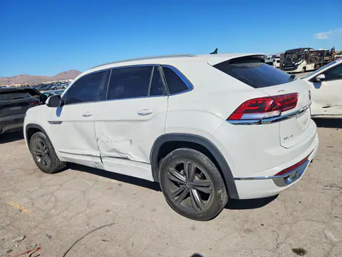 1V2SE2CA3NC214155 — 2022 Volkswagen Atlas Cross Sport, фото 2 с аукциона Copart 13.10.2026, Боковая часть