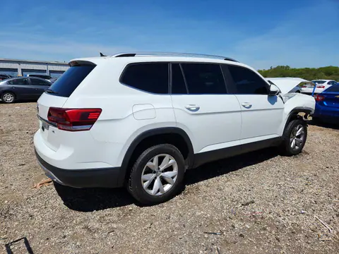 2018 Volkswagen Atlas VIN 1V2BR2CA4JC513572 фото 3