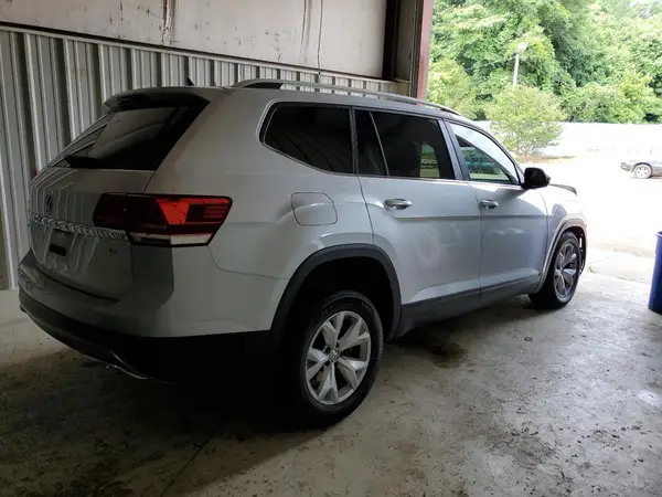 1V2CR2CA9JC531411 — 2018 Volkswagen Atlas, фото 3 с аукциона Copart 30.09.2026, Передняя часть