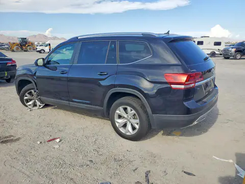 2018 Volkswagen Atlas VIN 1V2DR2CA9JC527427 фото 2