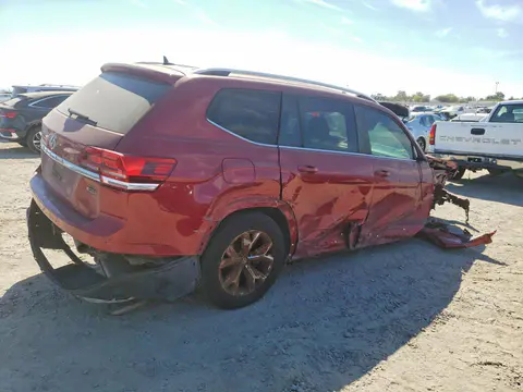 2018 Volkswagen Atlas VIN 1V2LR2CA1JC548767 фото 3