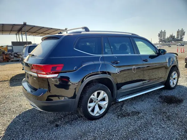 1V2CP2CA6JC594360 — 2018 Volkswagen Atlas, фото 3 с аукциона Copart 29.09.2026, Передняя часть