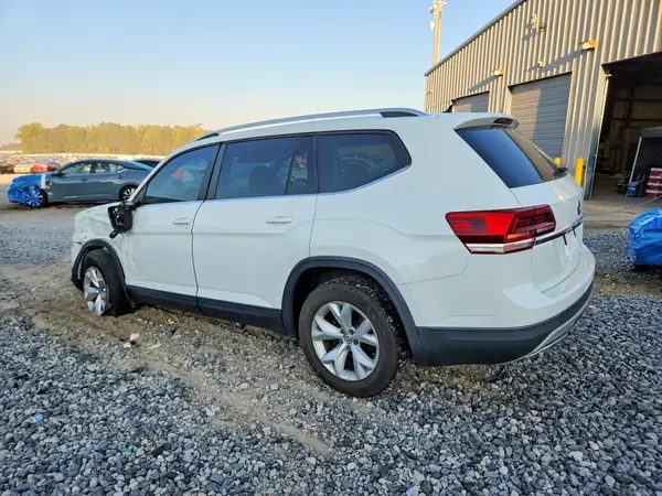 1V2GR2CA8JC516528 — 2018 Volkswagen Atlas, фото 2 с аукциона Copart 06.10.2026, Боковая часть