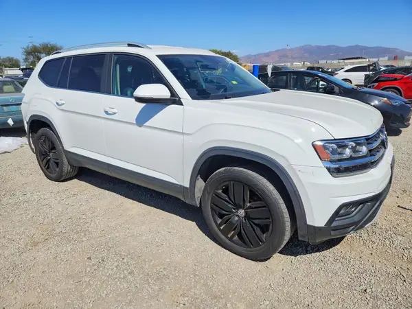 1V2KR2CA7JC558196 — 2018 Volkswagen Atlas, фото 4 с аукциона Copart, Задняя часть