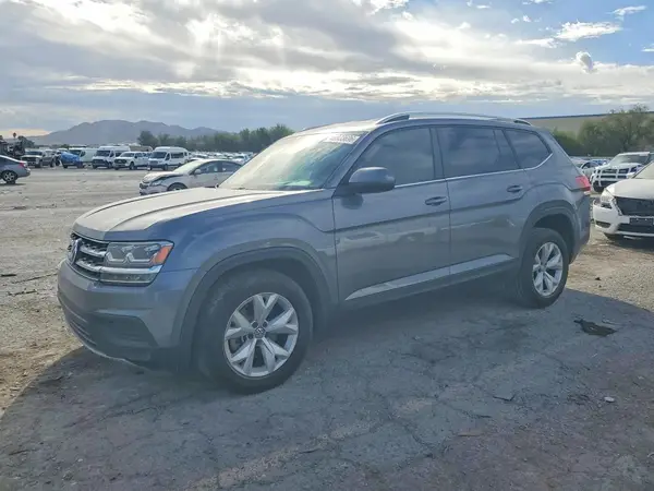1V2AR2CA2JC556478 — 2018 Volkswagen Atlas, Передняя часть (Front End), фото до ремонта