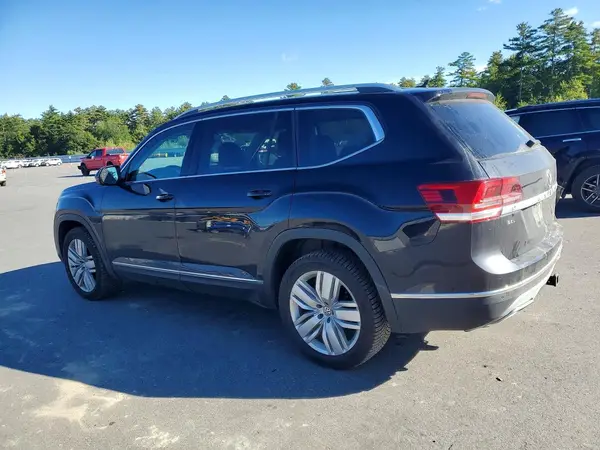 1V2NR2CA8JC502832 — 2018 Volkswagen Atlas, фото 2 с аукциона Copart, Задняя часть