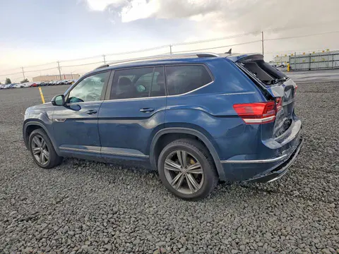 2018 Volkswagen Atlas VIN 1V2RR2CA0JC561021 фото 2