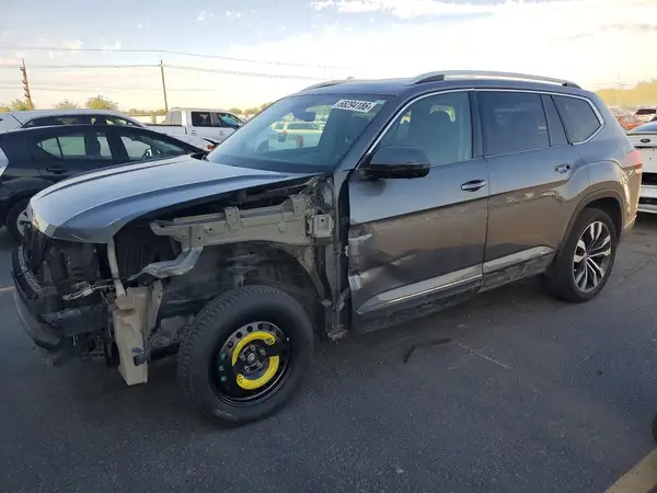 1V2NR2CA6KC611453 — 2019 Volkswagen Atlas, Передняя часть (Front End), фото до ремонта