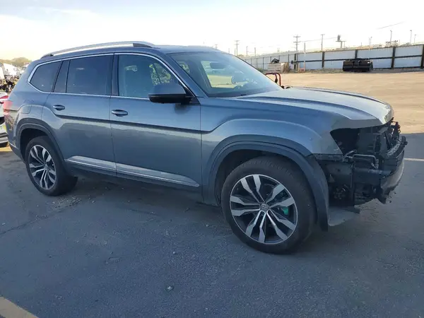 1V2NR2CA6KC611453 — 2019 Volkswagen Atlas, фото 4 с аукциона Copart, Передняя часть