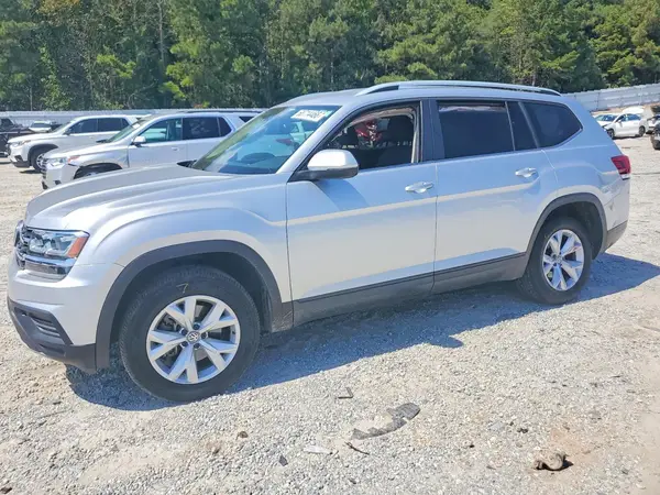 1V2GR2CA5KC566613 — 2019 Volkswagen Atlas, Задняя часть (Rear End), фото до ремонта
