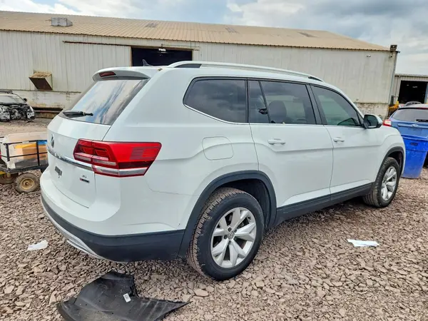 1V2UR2CA4KC579744 — 2019 Volkswagen Atlas, фото 3 с аукциона Copart 14.10.2026, Задняя часть