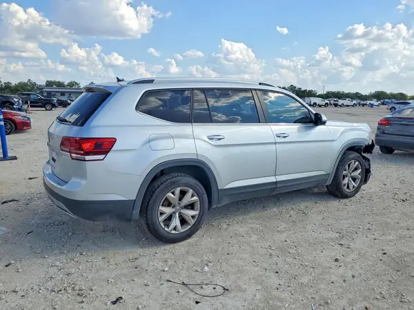 1V2AP2CA8KC613936 — 2019 Volkswagen Atlas, фото 3 с аукциона Copart, Передняя часть