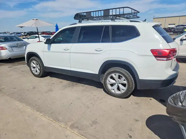 1V2LR2CA6KC577294 — 2019 Volkswagen Atlas, фото 2 с аукциона Copart, Передняя часть