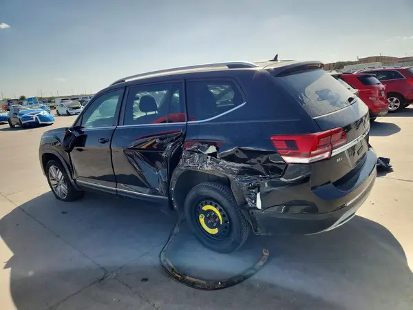 1V2EP2CA6LC501333 — 2020 Volkswagen Atlas, фото 2 с аукциона Copart, Боковая часть