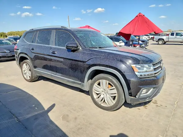 1V2EP2CA6LC501333 — 2020 Volkswagen Atlas, фото 4 с аукциона Copart, Боковая часть