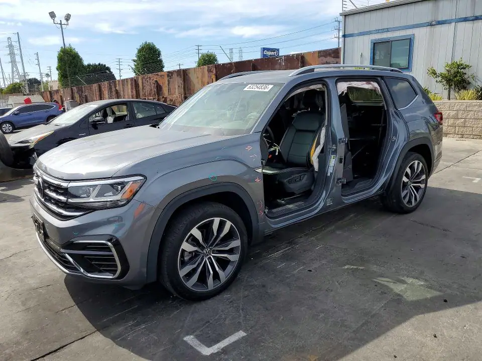 1V2SR2CA7MC601164 Volkswagen Atlas 2021 — повреждение Боковая часть, фото до ремонта