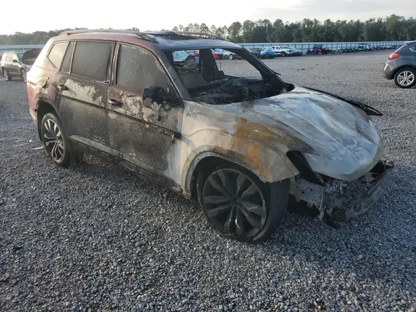 1V2CR2CA4MC570847 — 2021 Volkswagen Atlas, фото 4 с аукциона Copart 02.10.2026, Пожар