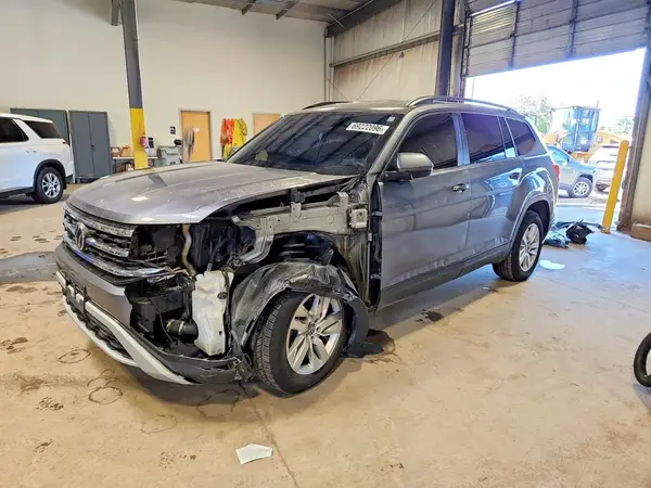 1V2GP2CA9MC538189 — 2021 Volkswagen Atlas, Передняя часть (Front End), фото до ремонта