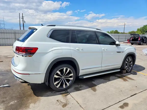 1V2FR2CA1NC510586 — 2022 Volkswagen Atlas, фото 3 с аукциона Copart, Град