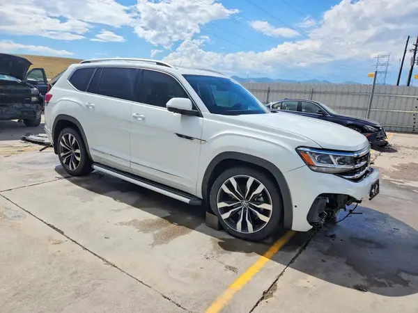 1V2FR2CA1NC510586 — 2022 Volkswagen Atlas, фото 4 с аукциона Copart, Град