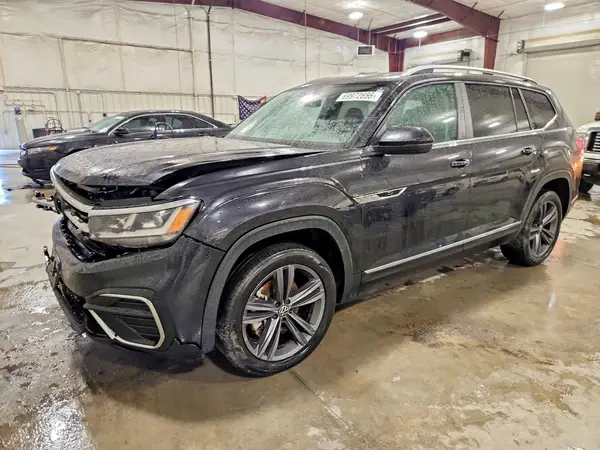1V2AR2CA8NC503189 — 2022 Volkswagen Atlas, Передняя часть (Front End), фото до ремонта