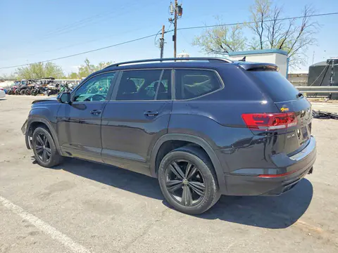 2023 Volkswagen Atlas VIN 1V2SR2CA5PC528249 фото 2