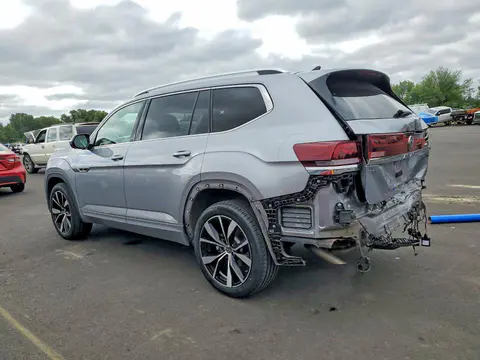2024 Volkswagen Atlas VIN 1V2FR2CA8RC582570 фото 2