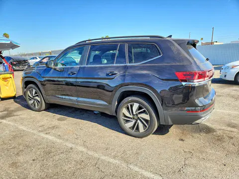 2024 Volkswagen Atlas VIN 1V2WR2CA3RC567555 фото 2