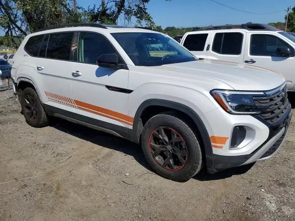 1V2GR2CA7RC618494 — 2024 Volkswagen Atlas, фото 4 с аукциона Copart, Задняя часть