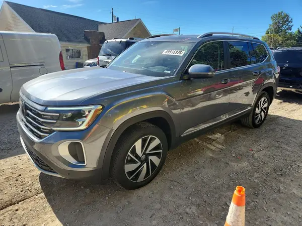 1V2BR2CA7RC510452 — 2024 Volkswagen Atlas, Град (Hail), фото до ремонта
