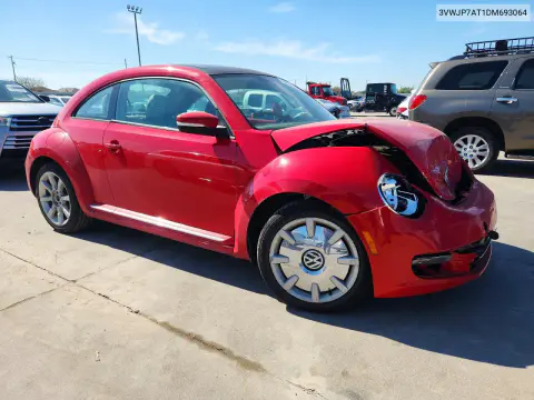 2013 Volkswagen Beetle VIN 3VWJP7AT1DM693064 фото 4