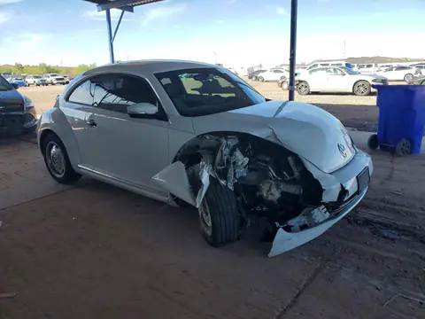 3VWF17AT2GM638098 — 2016 Volkswagen Beetle, фото 4 с аукциона Copart 13.10.2026, Передняя часть