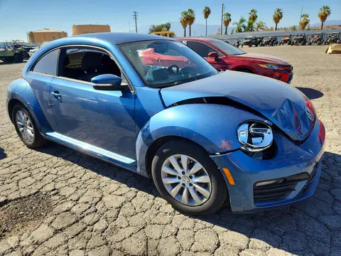 2019 Volkswagen Beetle VIN 3VWFD7AT8KM713340 фото 4