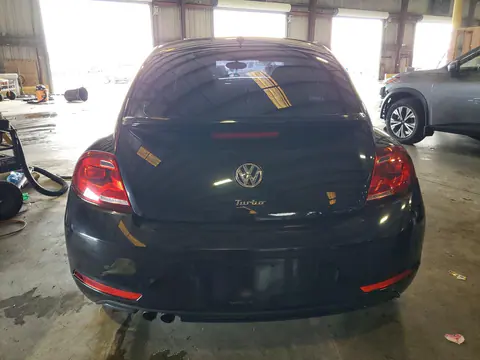 2019 Volkswagen Beetle S VIN 3VWFD7ATXKM711184 фото 6
