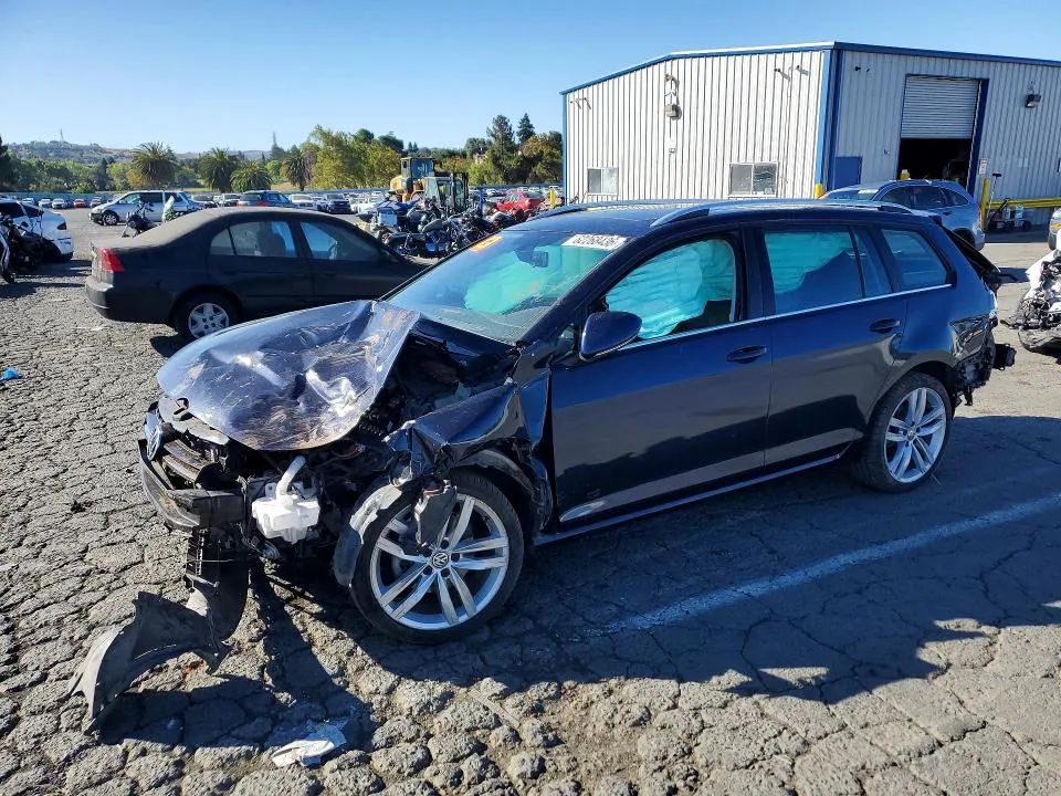 2017 Volkswagen GOLF SPORTWAGEN VIN 3VWC17AUXHM502315 фото 1
