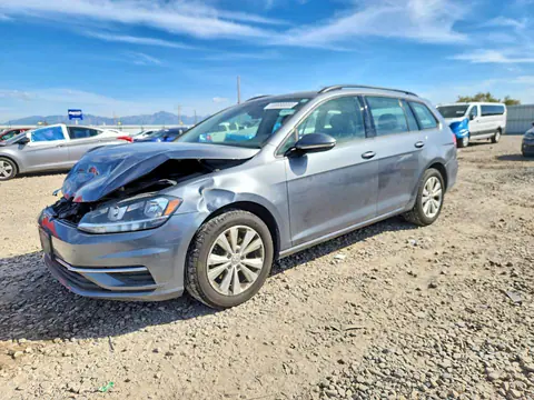 3VW117AU6JM752454 — 2018 Volkswagen GOLF Sportwagen, Передняя часть (Front End), фото до ремонта
