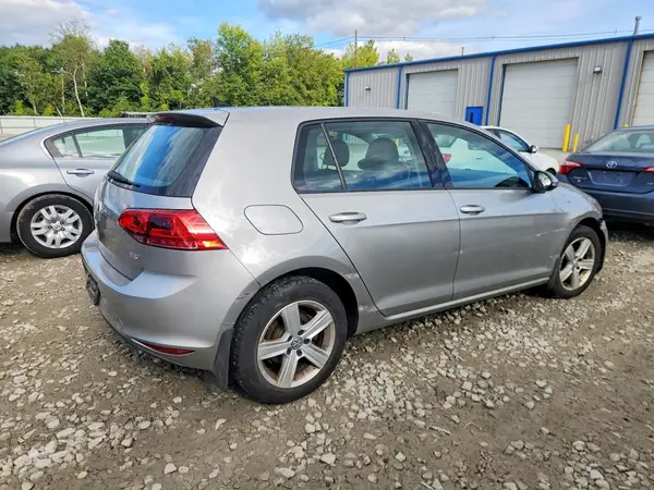 3VW117AU7HM014785 — 2017 Volkswagen GOLF, фото 3 с аукциона Copart 07.10.2026, Передняя часть