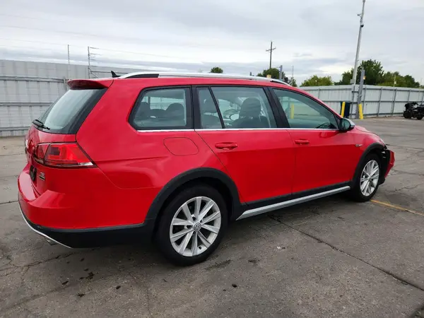 3VWH17AU5HM540914 — 2017 Volkswagen GOLF, фото 3 с аукциона Copart, Передняя часть