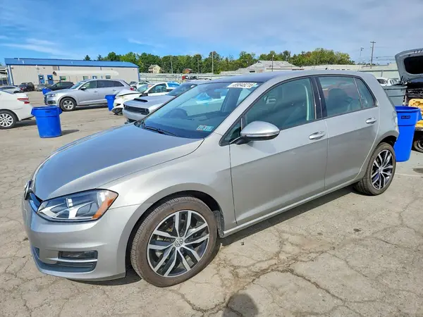 3VW217AU6HM040427 — 2017 Volkswagen GOLF, Задняя часть (Rear End), фото до ремонта