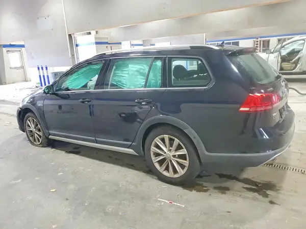 3VWH17AU3HM524176 — 2017 Volkswagen GOLF, фото 2 с аукциона Copart, Передняя часть