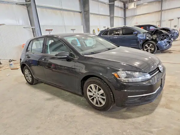 3VWG17AU4JM281057 — 2018 Volkswagen GOLF, фото 4 с аукциона Copart, Задняя часть