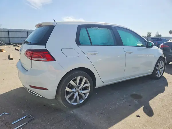 3VWG57AU8KM033674 — 2019 Volkswagen GOLF, фото 3 с аукциона Copart, Передняя часть