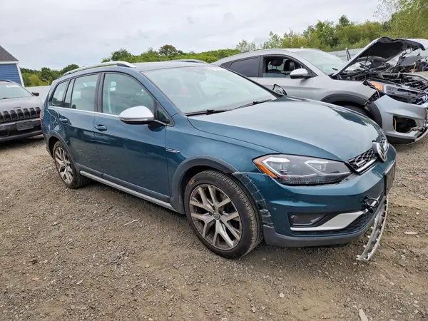 3VWM17AU8KM524003 — 2019 Volkswagen GOLF, фото 4 с аукциона Copart, Боковая часть