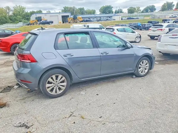 3VWG57AU3MM012895 — 2021 Volkswagen GOLF, фото 3 с аукциона Copart, Передняя часть