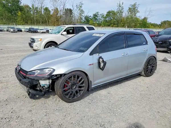 3VW4T7AU1GM028610 — 2016 Volkswagen GTI, Передняя часть (Front End), фото до ремонта