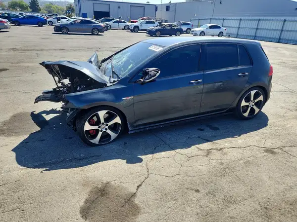 3VW4T7AU3HM069676 — 2017 Volkswagen GTI, Передняя часть (Front End), фото до ремонта