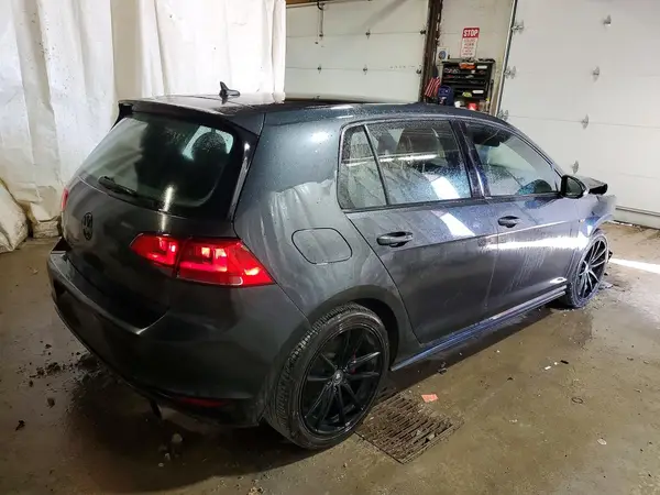 3VW4T7AU0HM030933 — 2017 Volkswagen GTI, фото 3 с аукциона Copart, Передняя часть